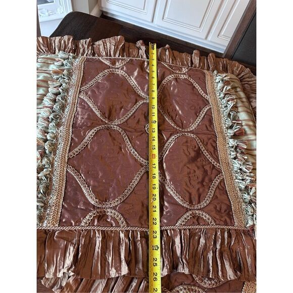 Pair of standard pillow shams - Picture 2 of 7